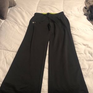 Under armor pants